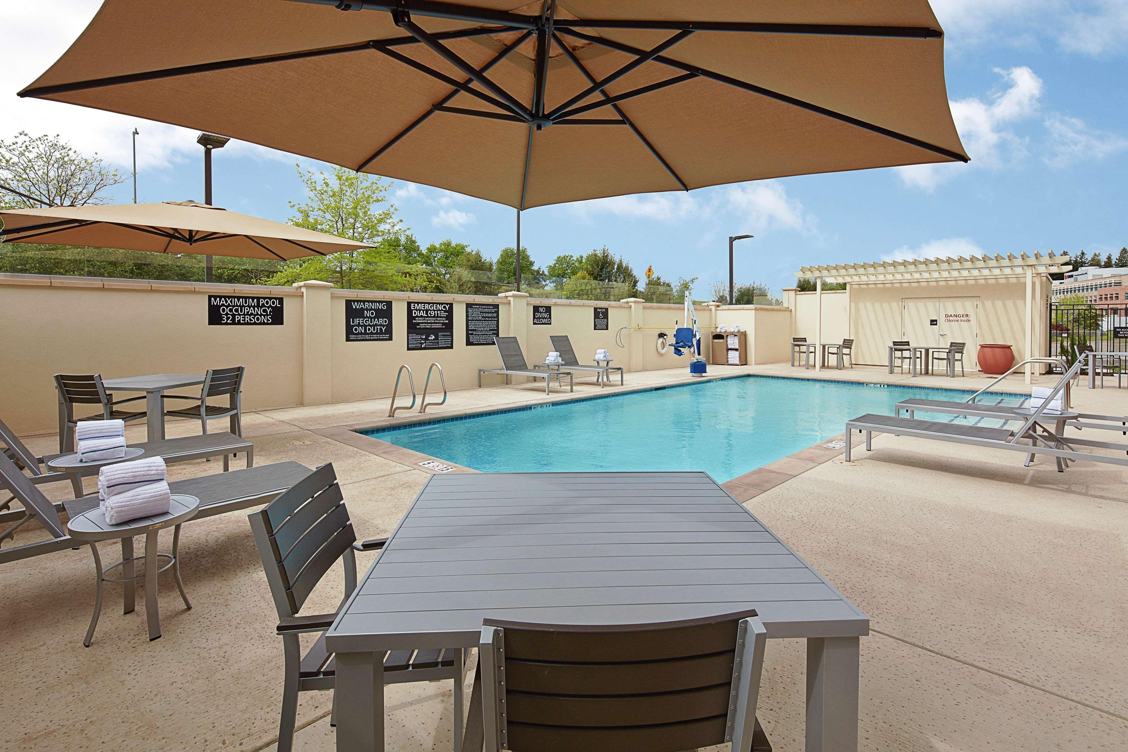 Hampton Inn&Suites Sacramento at CSUS Esterno foto